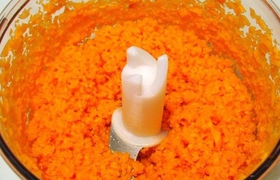 Морковь почистим