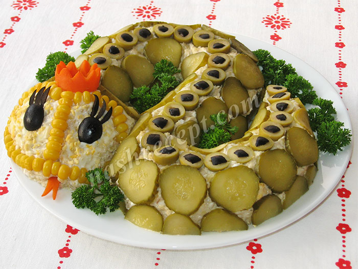 праздничный салат змейка - prazdnichnyi salat zmeyka