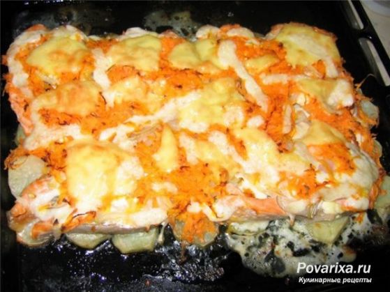 Горбуша запеченная в духовке с картошкой и сыром