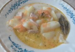Сливочный суп с консервированной горбушей - приготовления блюда - шаг 9