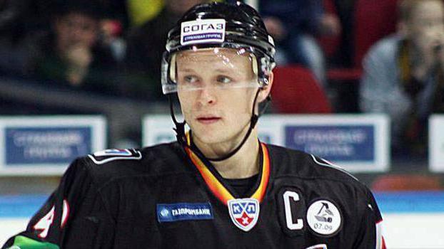 Евгений Кетов хоккеист